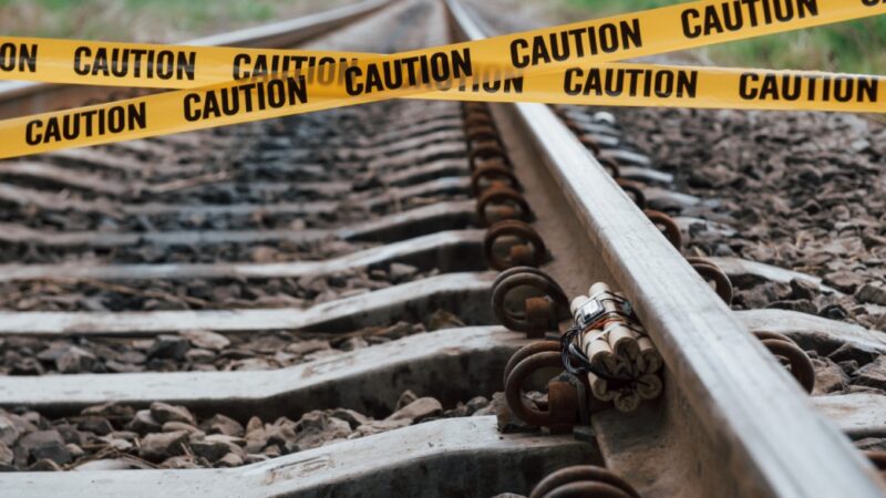 Śmiertelny wypadek na przejeździe kolejowym niedaleko Wolina
