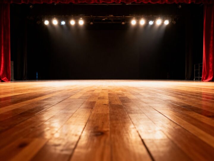 Zdobądź zaproszenia na spektakl „Tutaj niebo!” już dziś!