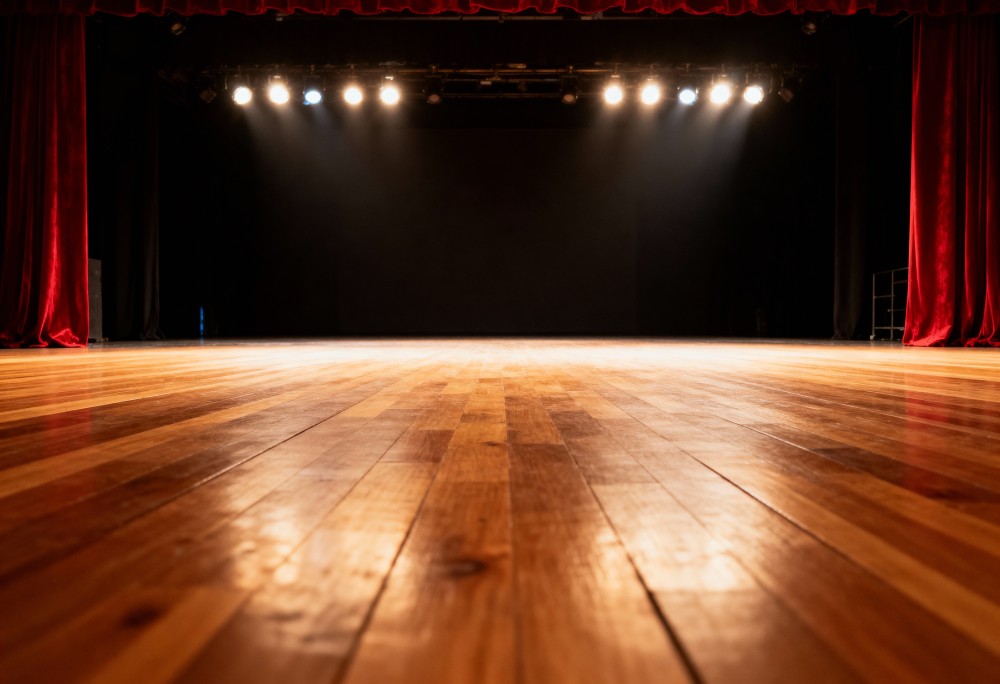 Zdobądź zaproszenia na spektakl „Tutaj niebo!” już dziś!