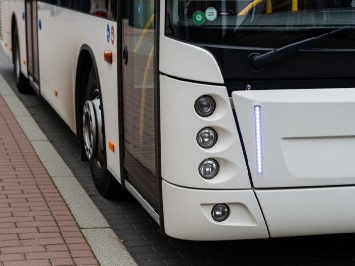 Ciepło w autobusach i całodobowa poczekalnia w Świnoujściu