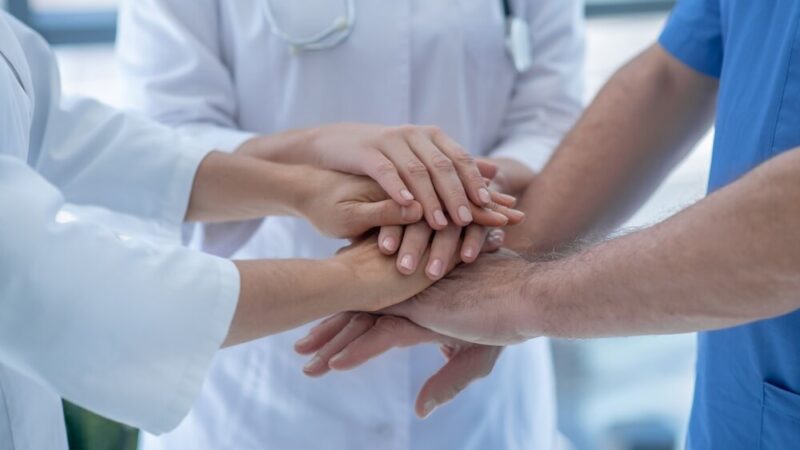 Samorządy wzywają rząd do natychmiastowych reform w ochronie zdrowia