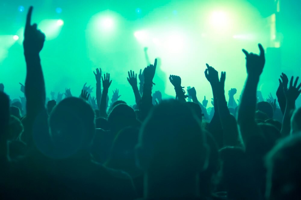 Zakochaj się w Świnoujściu: Walentynkowa potańcówka nad morzem!