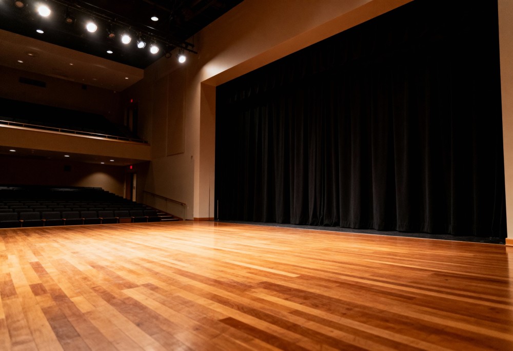 Ekologiczny spektakl „Frania Recykling” – taniec i magia recyklingu!