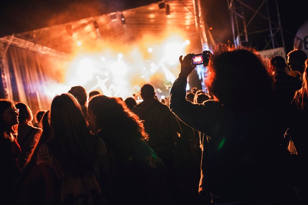 Jazz w obiektywie: wernisaż fotografii z koncertem na żywo