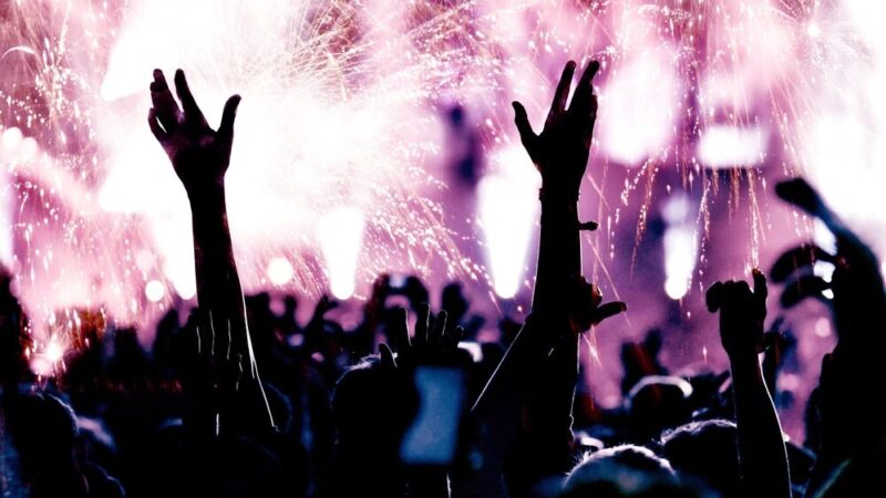 Jacek Stachursky w trasie z okazji 30-lecia kariery – hitowe koncerty na horyzoncie!