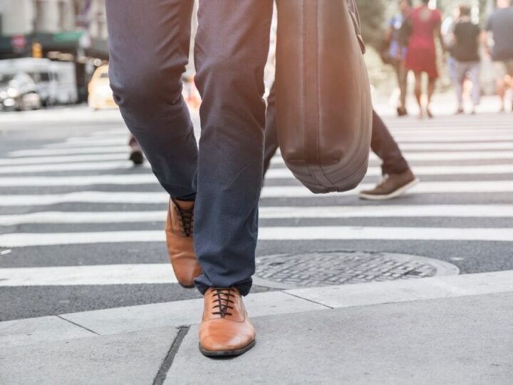 Świnoujście: Policja apeluje o pomoc w sprawie potrącenia pieszej