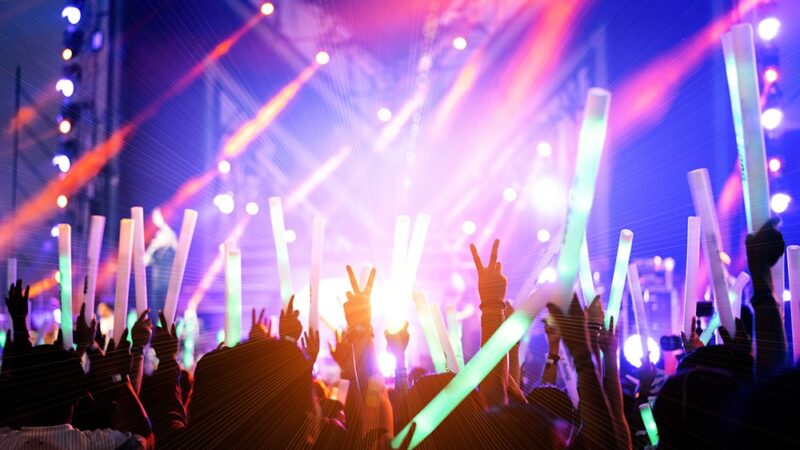 Młode talenty na scenie – emocjonujący koncert debiutantów w Świnoujściu
