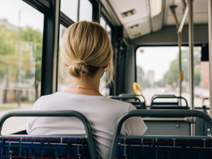Nowa linia autobusowa 13 łączy prom z Dzielnicą Nadmorską w Świnoujściu