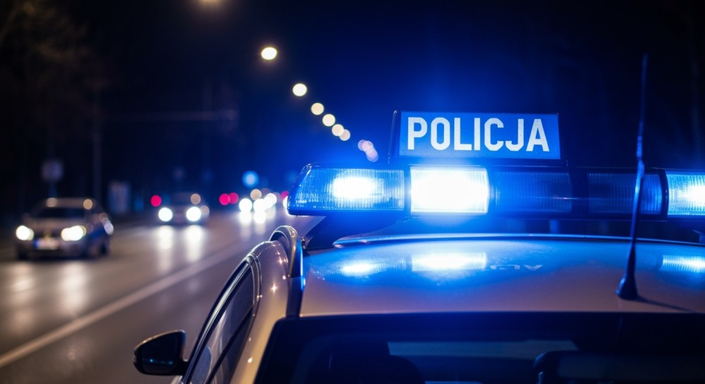 Miejskie Obchody Święta Policji w Świnoujściu: awanse i wyróżnienia dla bohaterów służby