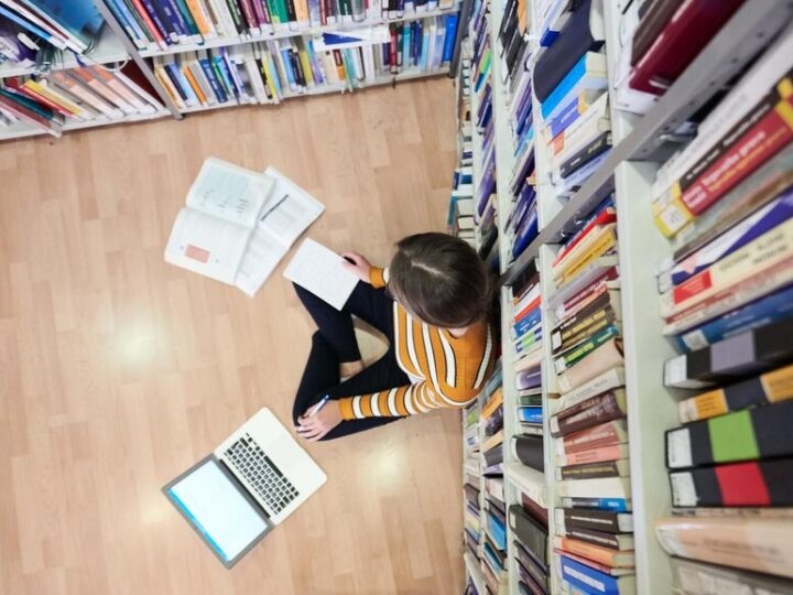 Młodzież w Świnoujściu odkrywa historię poprzez nowoczesne metody edukacji