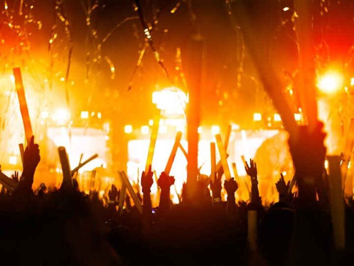 Uznamski Festiwal 2026: Odkryj na nowo hity ABBA w Świnoujściu!