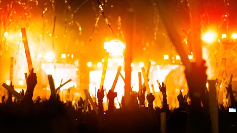 Uznamski Festiwal 2026: Odkryj na nowo hity ABBA w Świnoujściu!