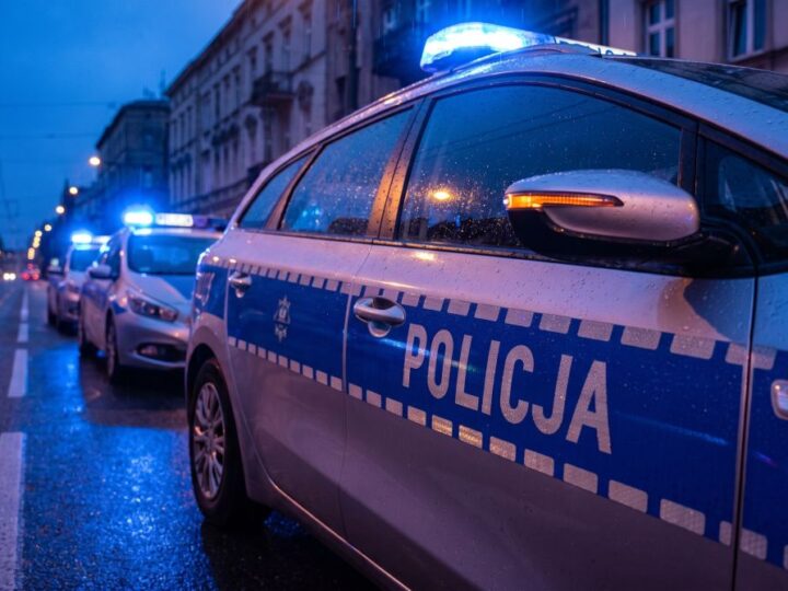 Seniorka dziękuje policjantom w Świnoujściu za pomoc w trudnej sytuacji