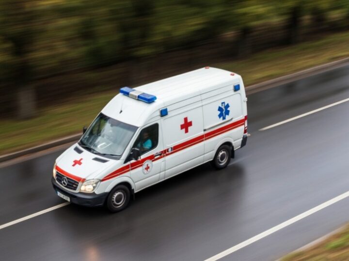 Zakaz kąpieli w Świnoujściu: żołnierze usuwają niewybuchy z II wojny światowej